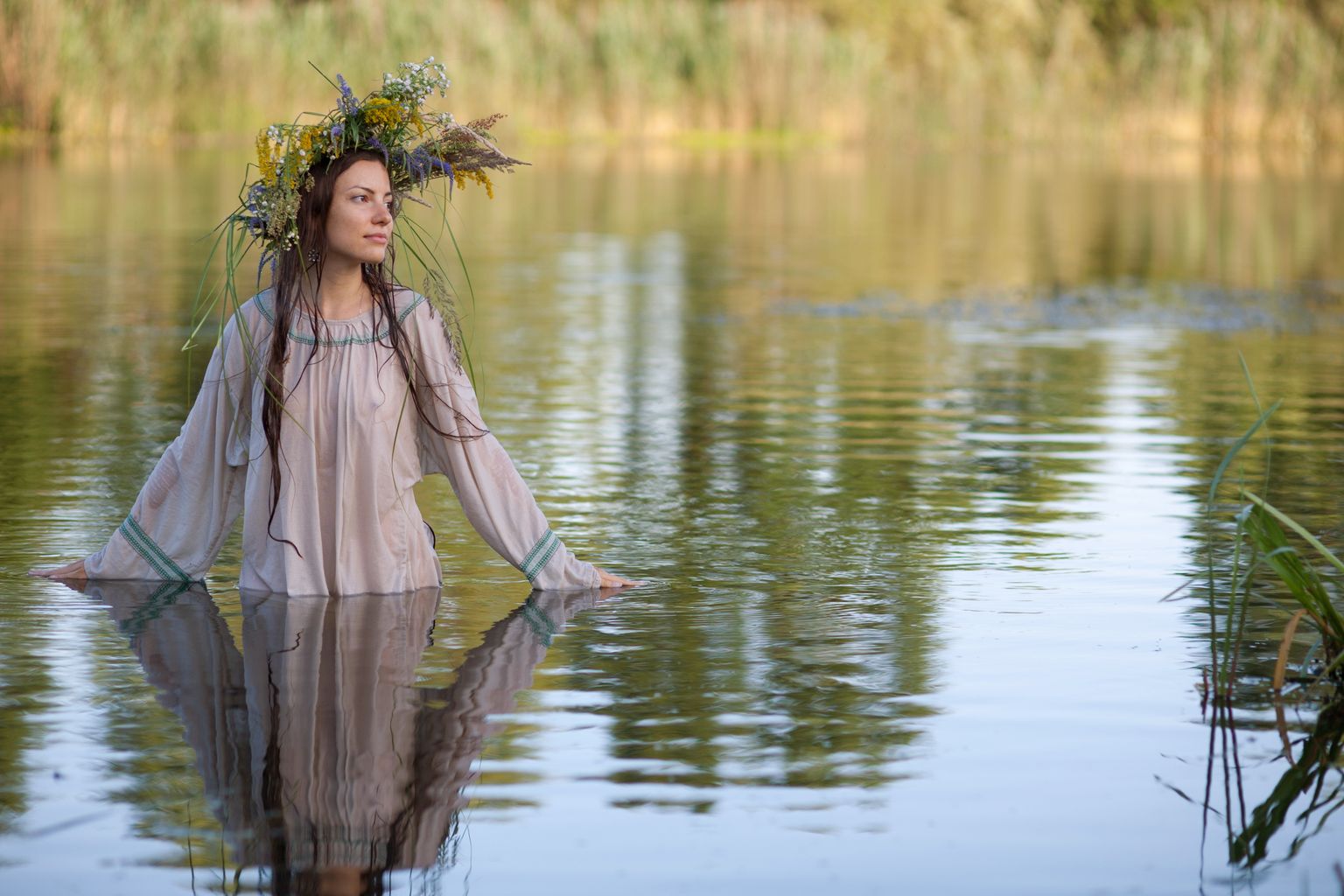 Slavic girls in Izmir